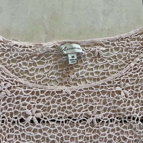 Pale Pink Crochet Top Size Medium - Picture 2 of 4